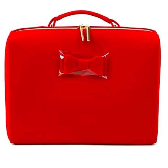 Estee Lauder Handbags - NEW 🎀 Estee Lauder Makeup bag